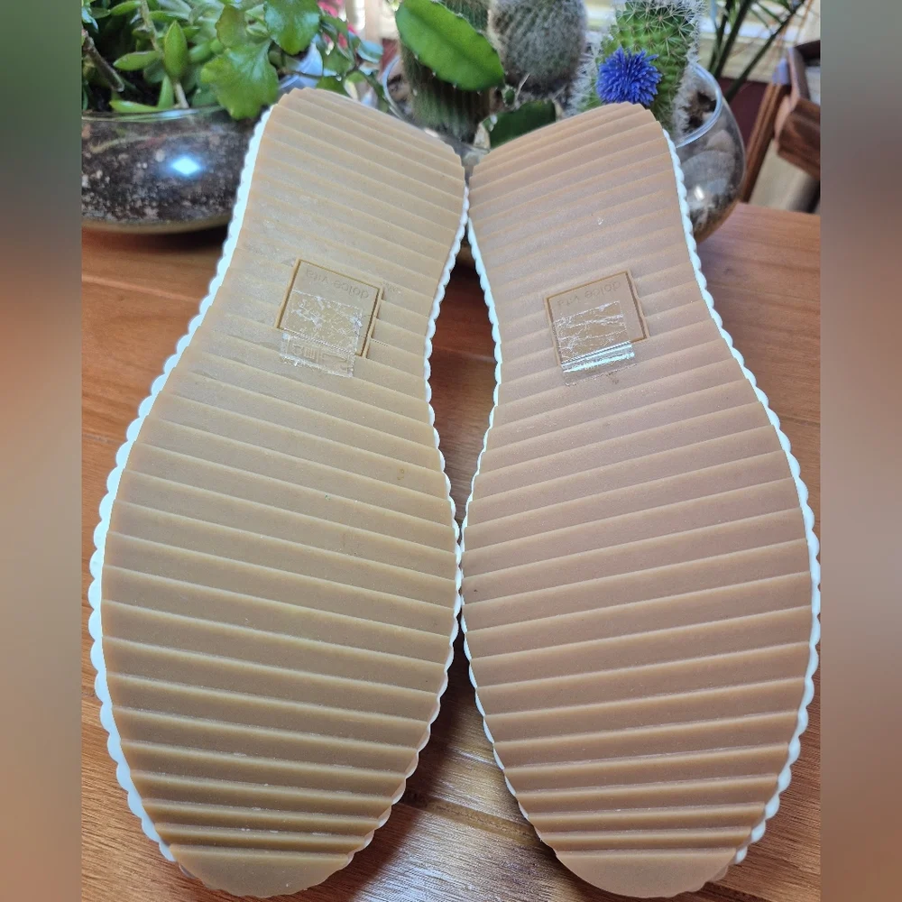 Dolce Vita Dandi Woven Lace-Up Platform Sneakers -‎ Size 9.5